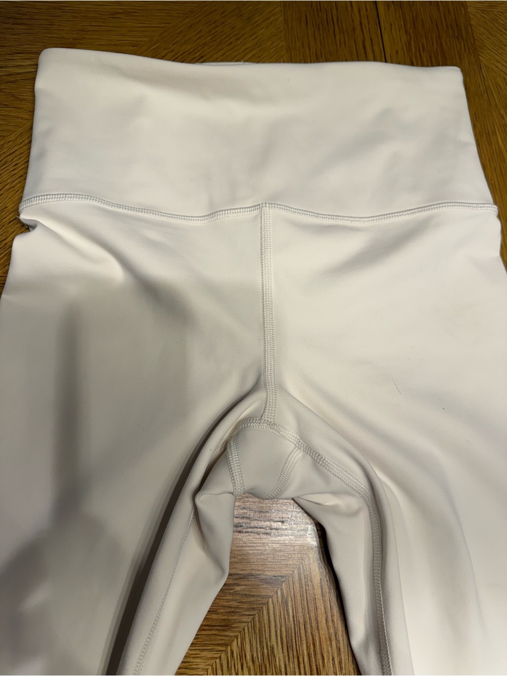 Athleta Ultra High Rise Elation 7/8 Leggings in Cream -NWOT - Picture 4 of 9